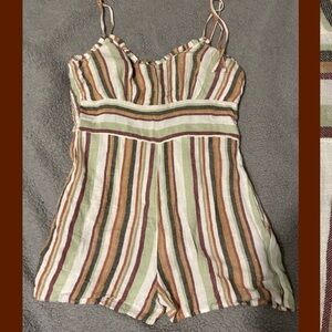 🎀 Derek Heart Linen Romper 🎀 Breezy & Chic 🎀 Size M 🎀